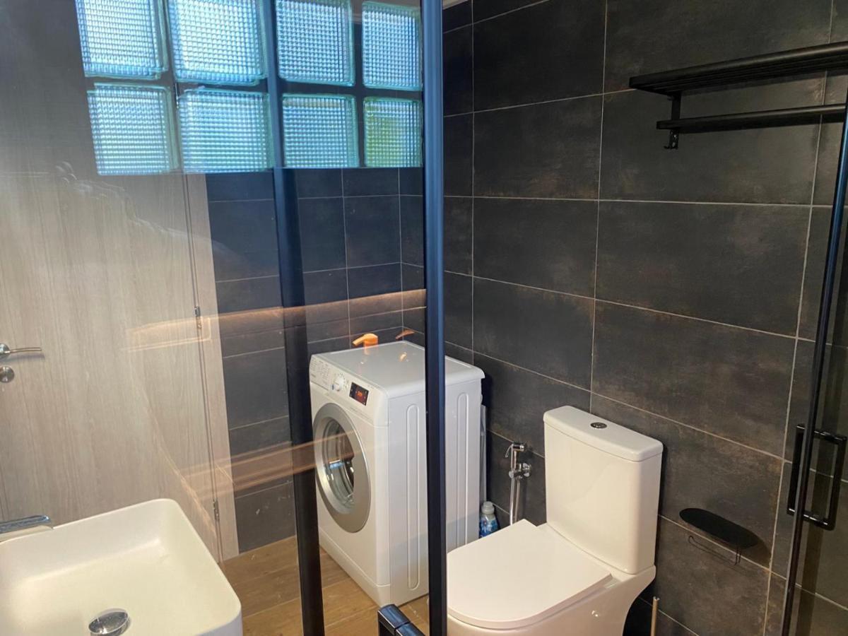 Comfortable Apartment Near To Metro Atena Exterior foto