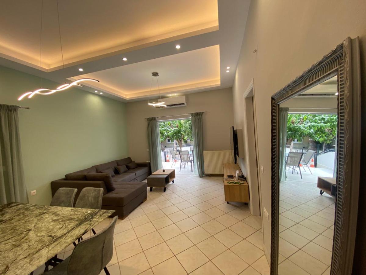 Comfortable Apartment Near To Metro Atena Exterior foto