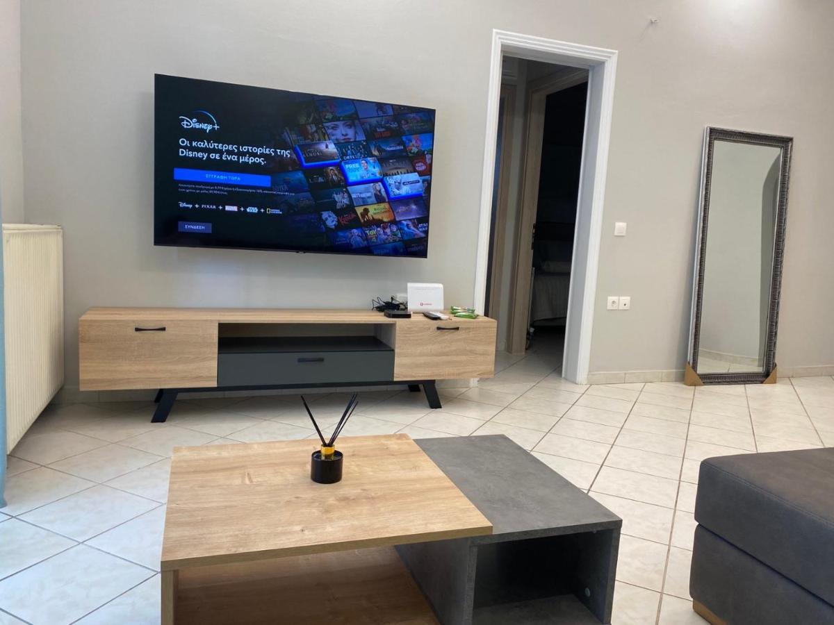 Comfortable Apartment Near To Metro Atena Exterior foto